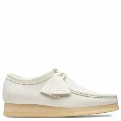 Clarks Men's Wallabee In Off White Nubuck