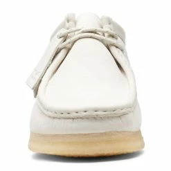 Clarks Men's Wallabee In Off White Nubuck -Getoutside Shop 26166299 1334 3 1100x