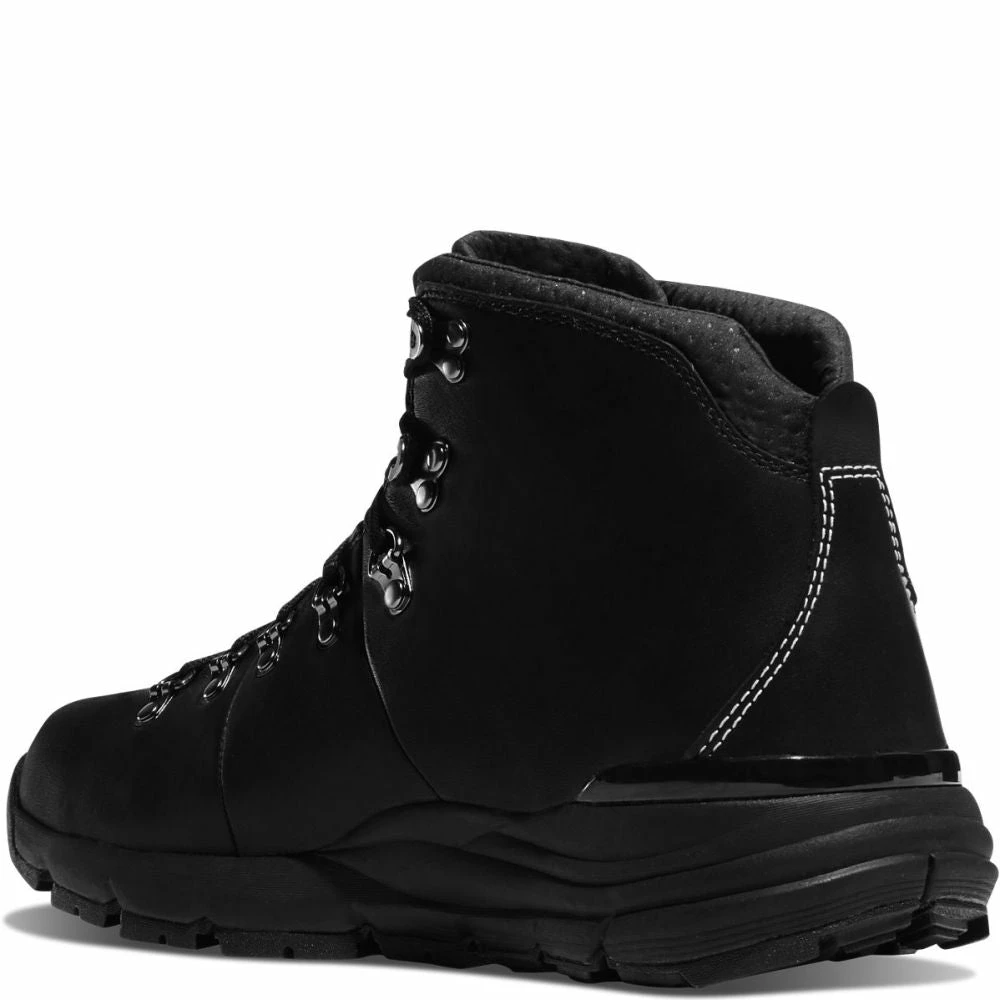 Danner Men's Mountain 600 Hiking Boots In Carbon Black Full Grain 5 Danner Men's Mountain 600 Hiking Boots In Carbon Black Full Grain - Image 3